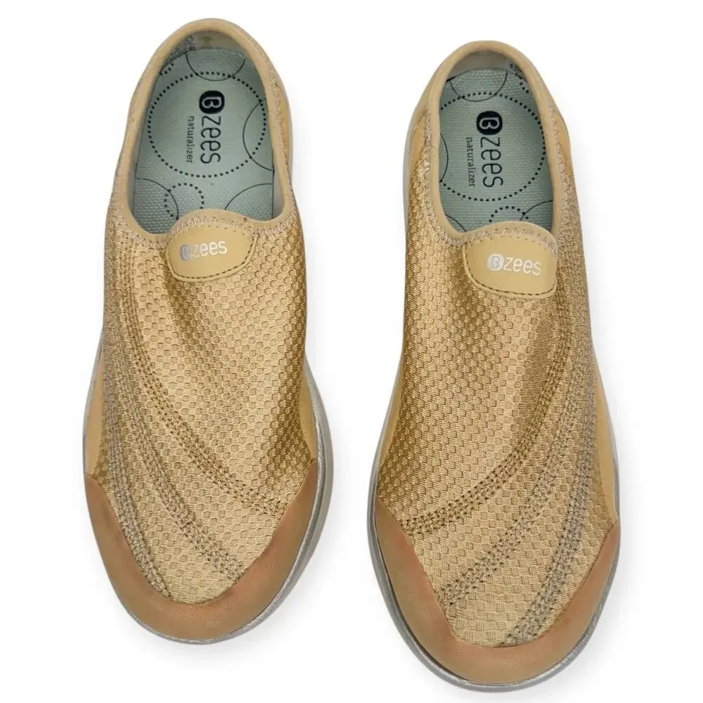 Bzees Nauralizer Tan Lightweight‎ Clog Sneaker 9.5M Comfort Breathable Platform